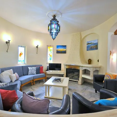 Modern In With Private Pool * Quarteira