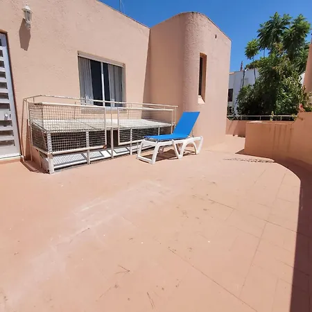 In Algarve Near Marina & Golf Course * Quarteira