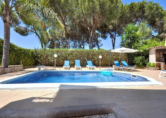 In Algarve Near Marina & Golf Course *