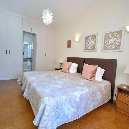 Дом отдыха In Algarve Near Marina & Golf Course Картейра